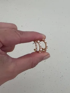 Colby Huggie Hoops