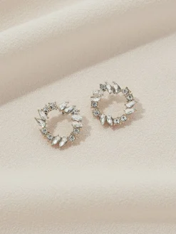 Della Studs