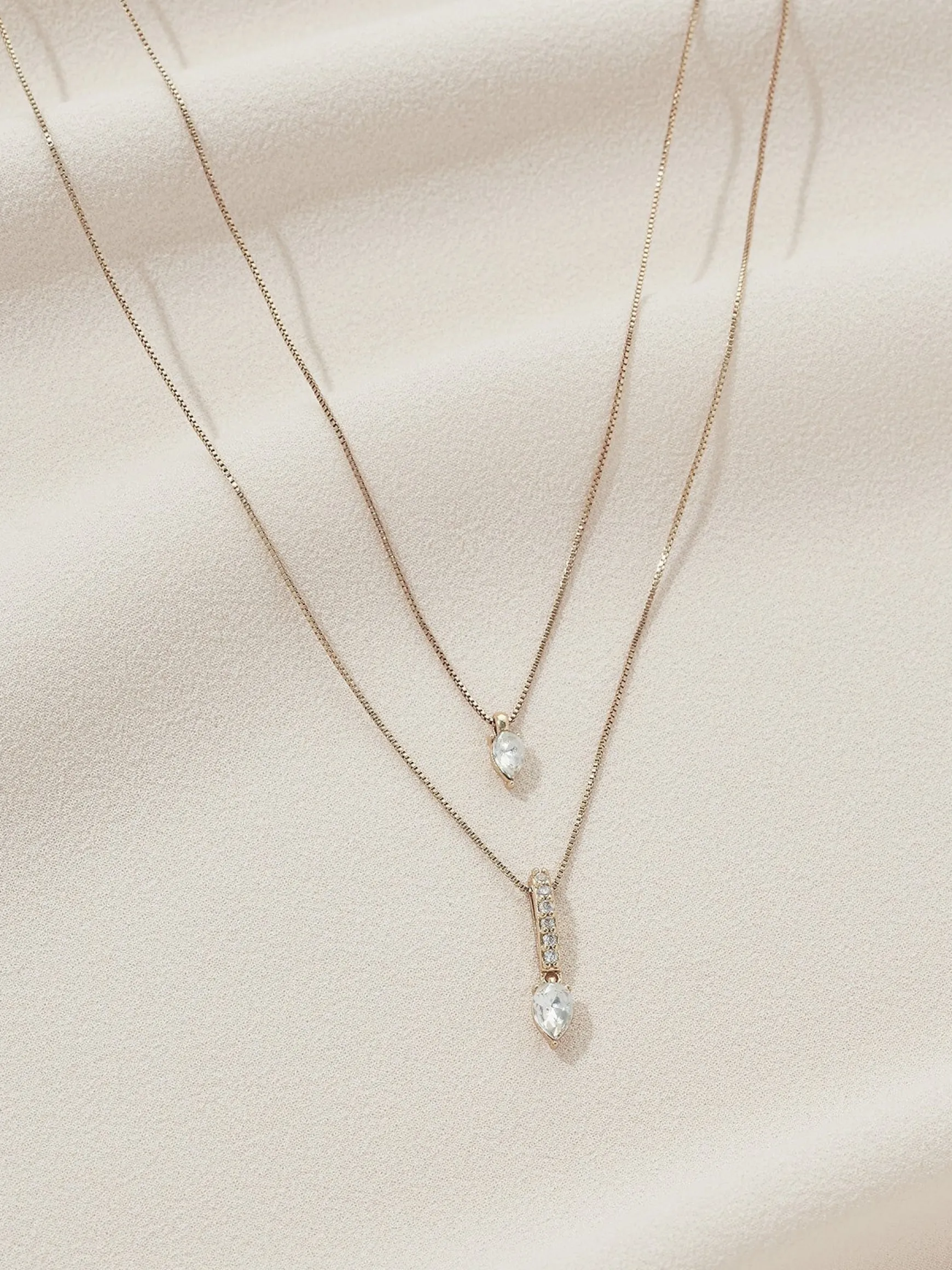 Nomi Layered Pendant