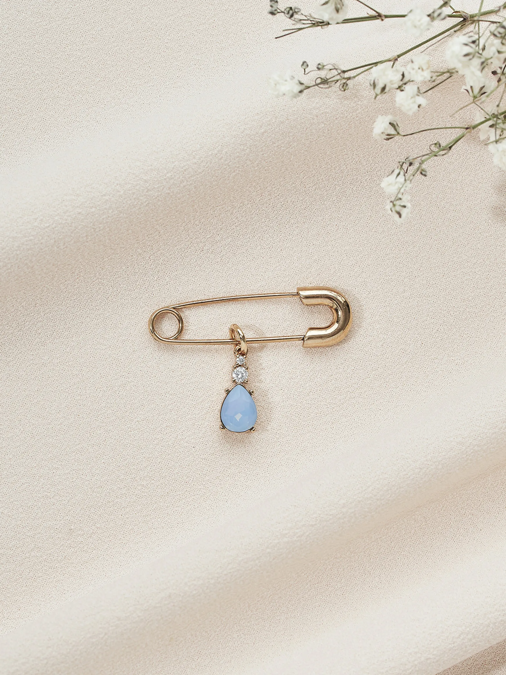 Something Blue Pin - Pear